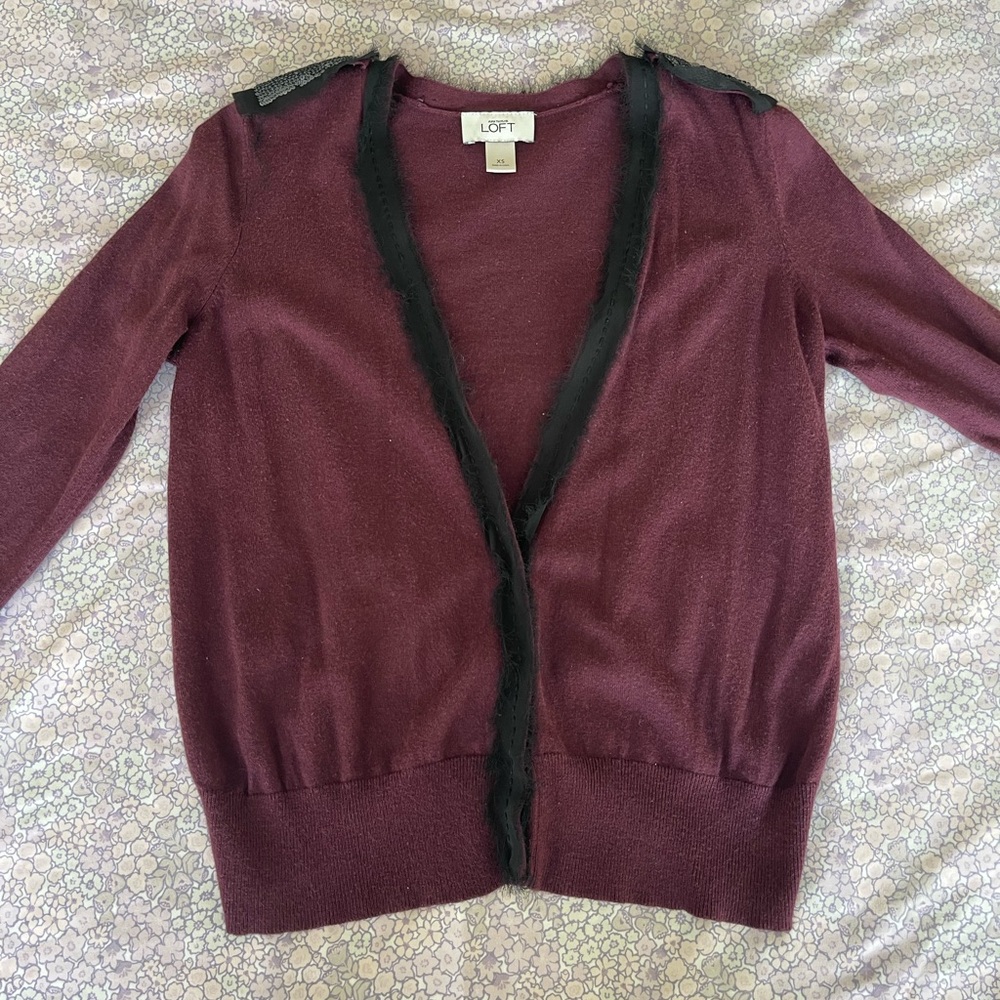 Ann Taylor LOFT Women's Wine Open Front Cardigan with Black Trim